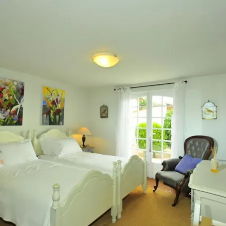 Villa Astounding Muriel In Saint Tropez *