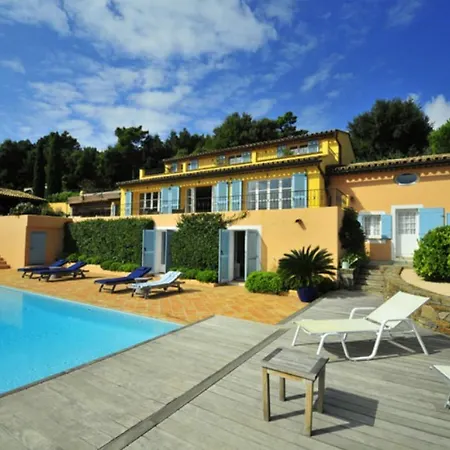 Astounding Muriel In Saint Tropez Villa Grimaud