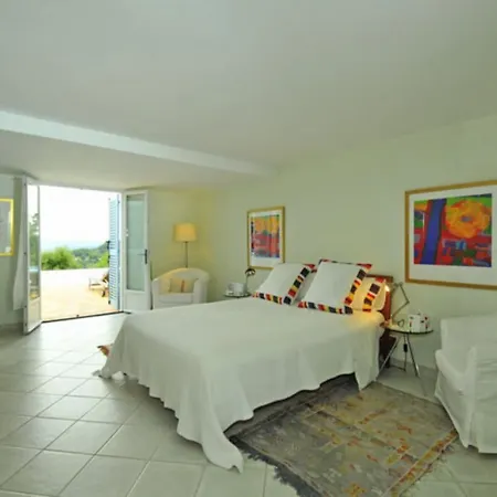 Villa Astounding Muriel In Saint Tropez Grimaud